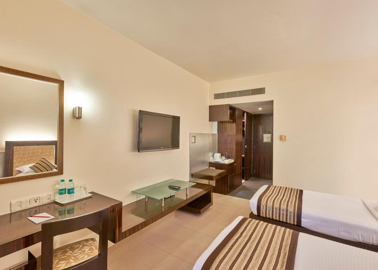Krishna Palace Hotel Bombay Eksteriør billede