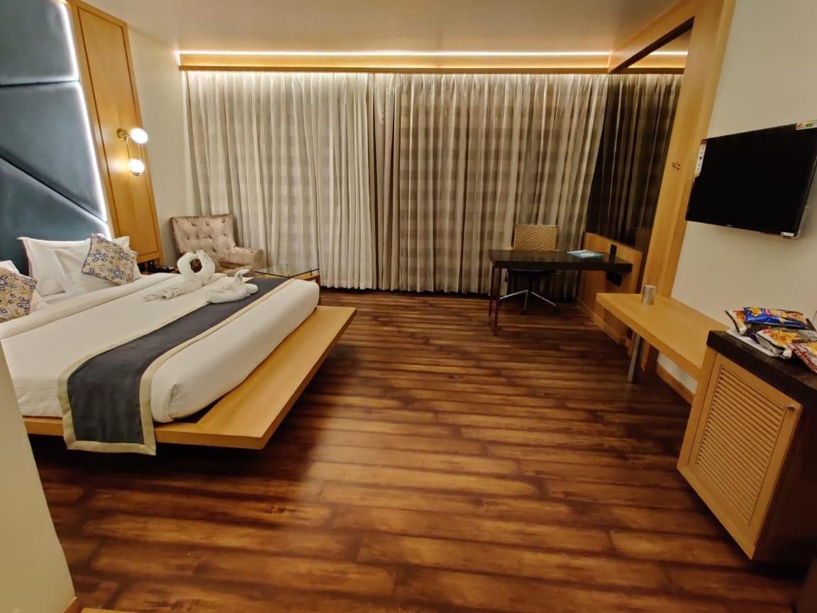 Krishna Palace Hotel Bombay Eksteriør billede